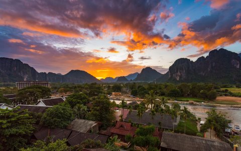 Laos - za horyzontem Mekongu z DiscoverAsia (10).jpg